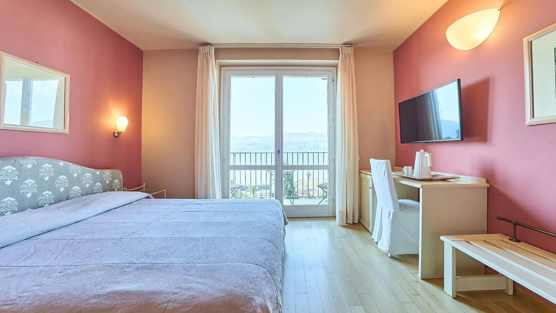 Hotel Belvedere Ranco