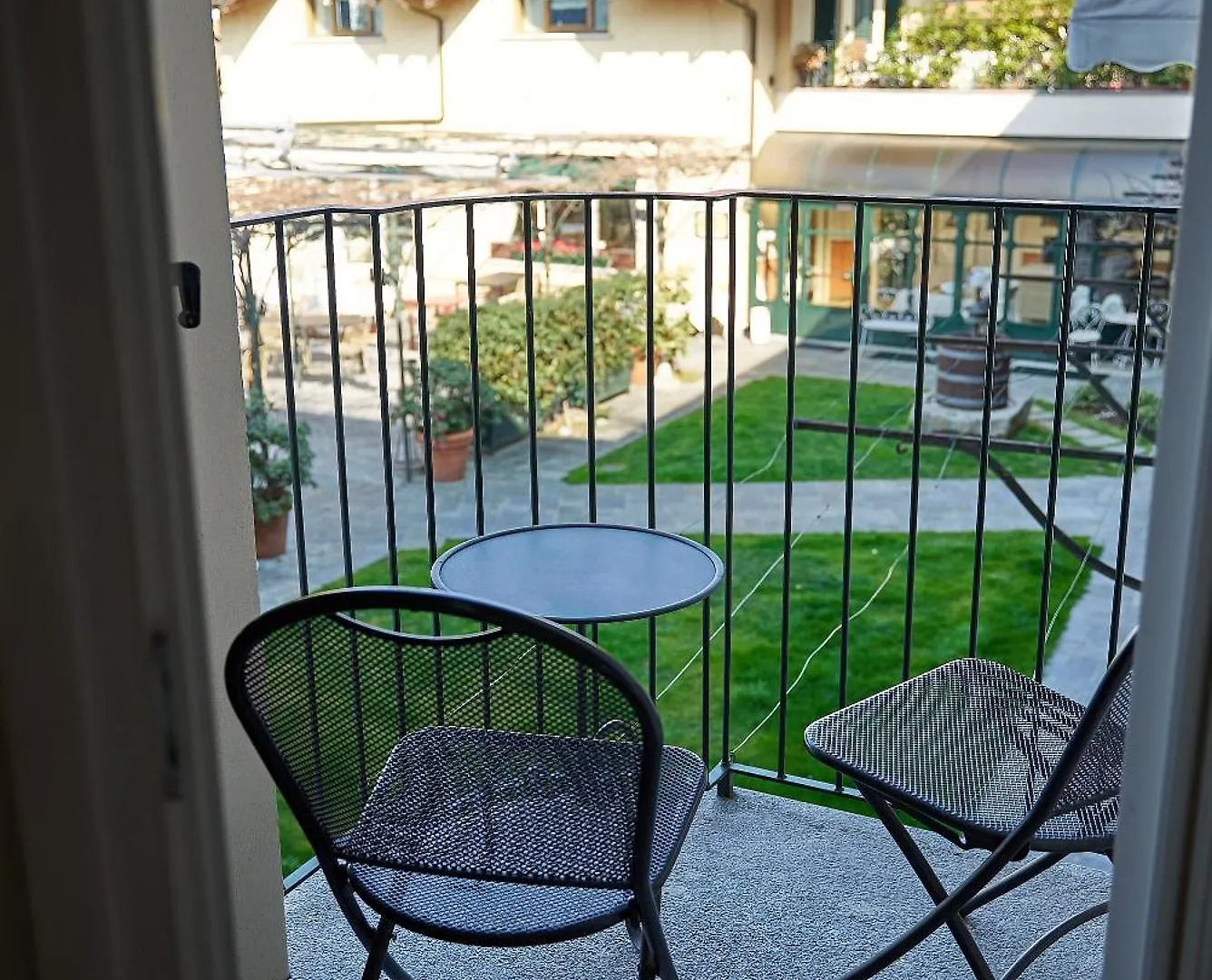 Hotel Belvedere Ranco Italien